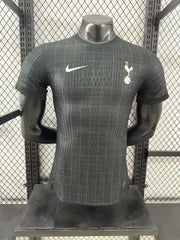 Tottenham Hotspur 2025-2026 away game player