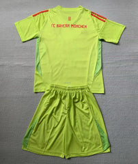 Kid Size Bayern München green Goalkeeper