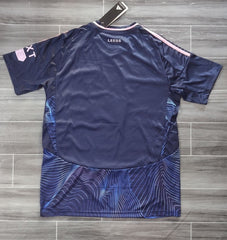 Leeds United 2024-2025 deuxième maillot extérieur