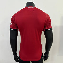 Manchester United 2025-2026 home player