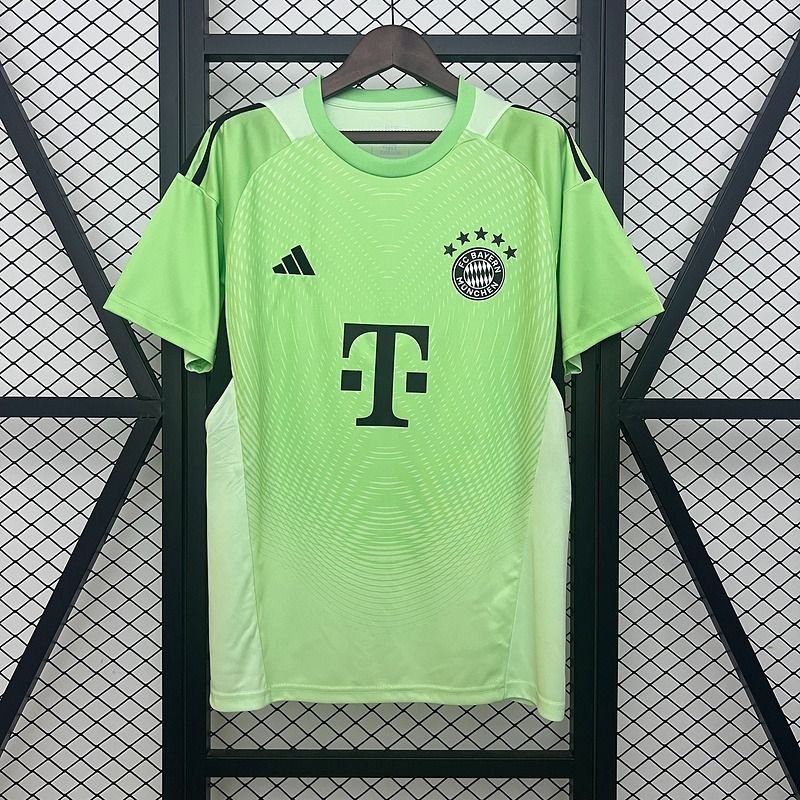 Bayern München 2025 - 2026 goalkeeper - WCFOOTBALLSUIT
