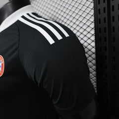 Bayern München 2024-2025 Goalkeeper player