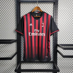 Rétro AC Milan 2016-2017 domicile