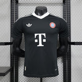 Bayern München 2024-2025 Goalkeeper player