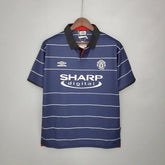 Retro Manchester United 1999-2000 away