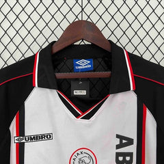 Rétro AFC Ajax 1998-1999 Extérieur