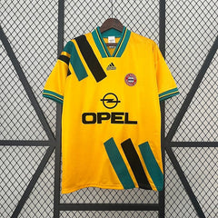 Retro Bayern München 1993-1995 away game
