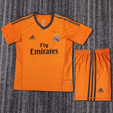 Retro Kid Size Real Madrid 2013-2014 second away