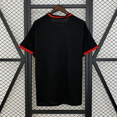 Real Madrid 2025-2026 red rose