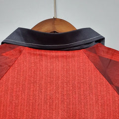 Retro Manchester United 1996-1997 home game