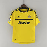 Retro Real Madrid 2011-2012 Goalkeeper
