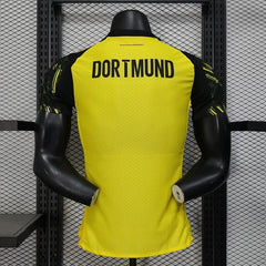 BVB Dortmund 2025-2026 home player