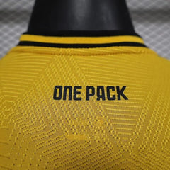 Maillot Domicile Joueur Wolverhampton Wanderers 2024-2025