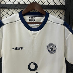 Retro Manchester United 2000-2001 away