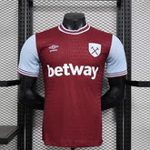 West Ham United 2024-2025 home game player