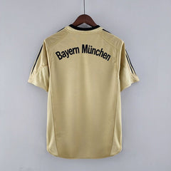 Retro Bayern München 2003-2004 away game