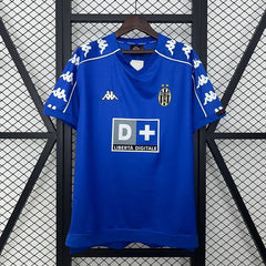 Retro Juventus 1999-2000 away