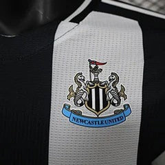 Newcastle United 2024-2025 home player