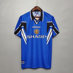 Retro Manchester United 1996-1997 second away game