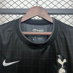 Tottenham Hotspur 2025-2026 away