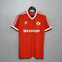 Retro Manchester United 1983 home game