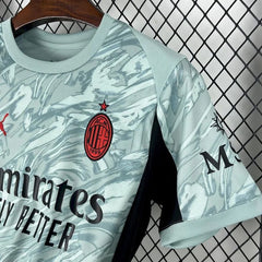 AC Milan 2025-2026 away game