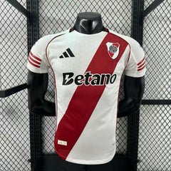 River Plate 2025-2026 home player