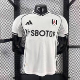 Fulham FC 2025-2026 home player