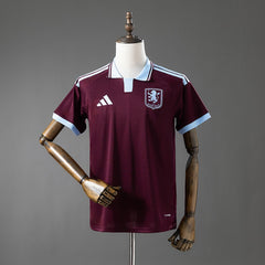 Aston Villa 2025-2026 jugador local