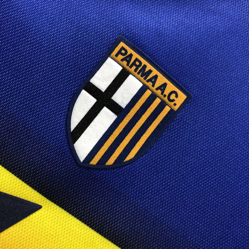 Retro Parma Calcio 1913 2001-2002 home game