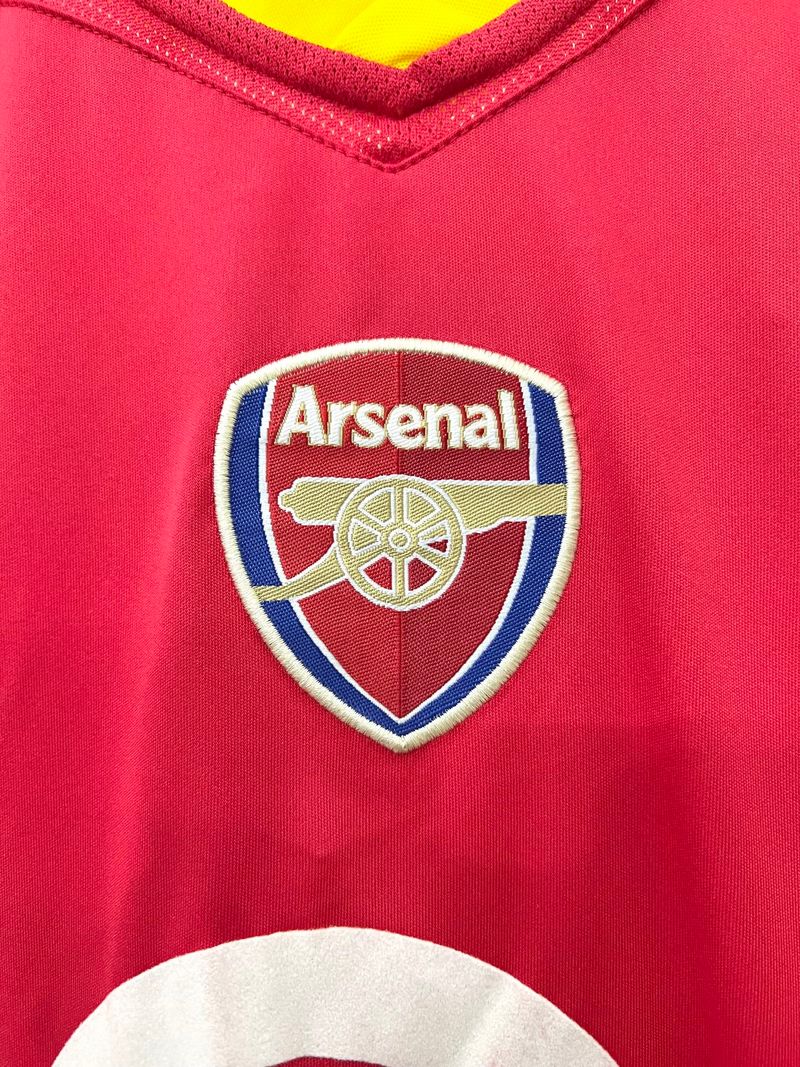 Retro Arsenal FC 2004-2005 home game