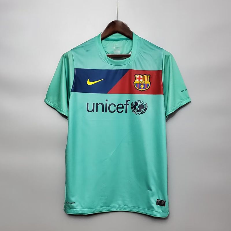 Retro FC Barcelona 2010-2011 away game