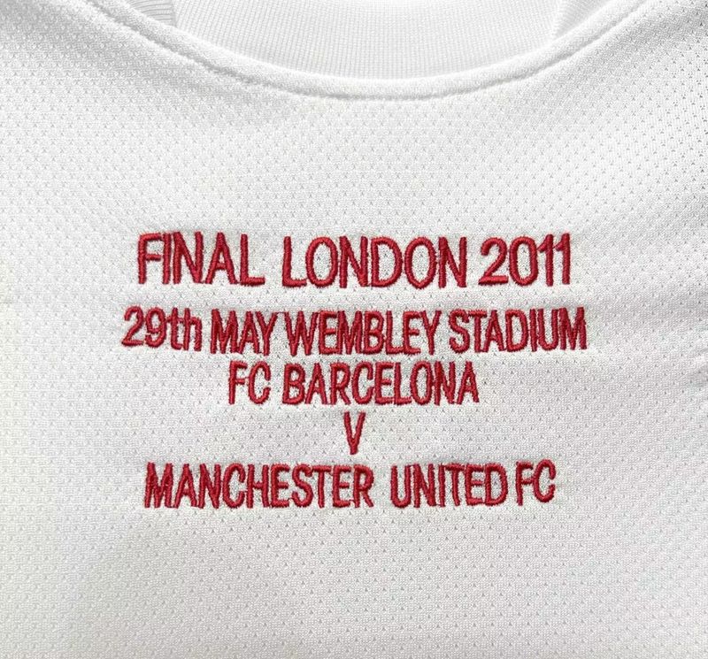 Retro Manchester United 2011-2012 UCL edition away game