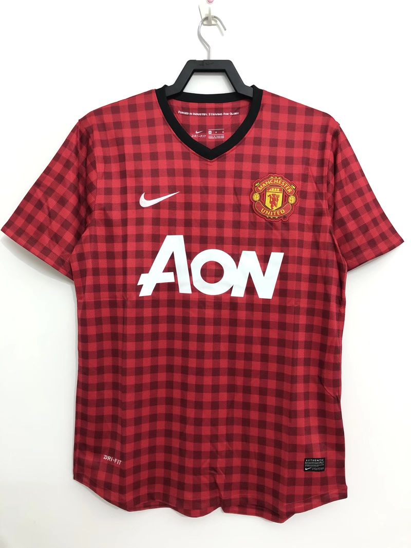 Retro Manchester United 2012-2013 home game