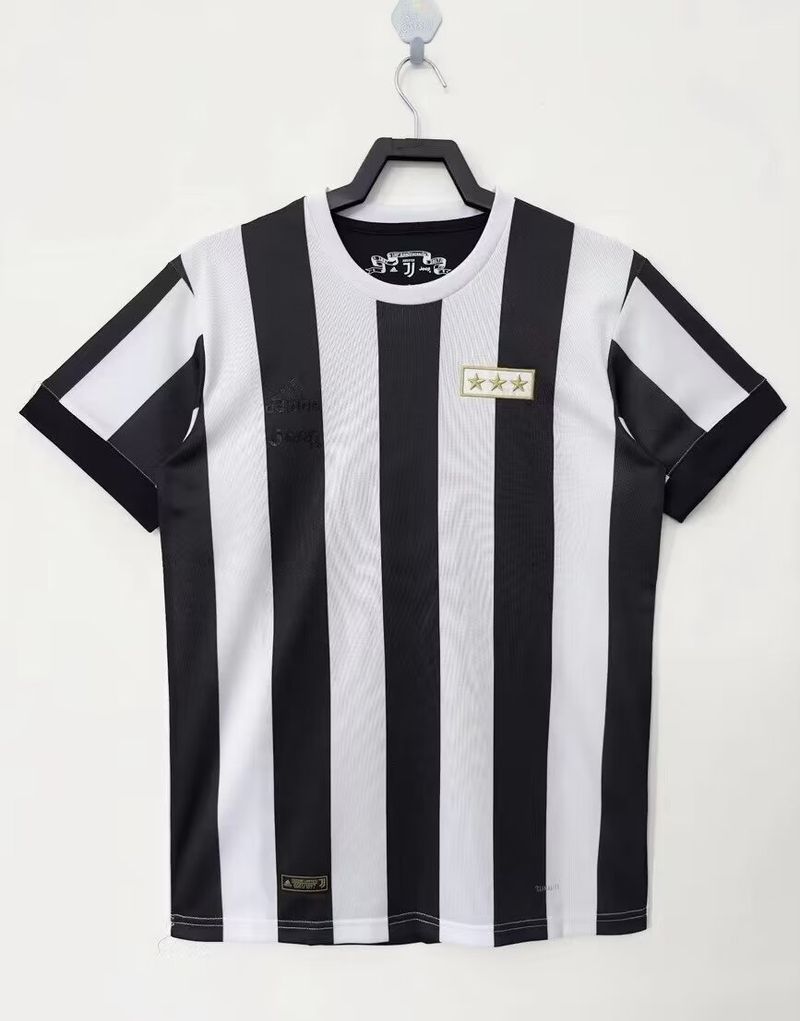 Retro Juventus FC 120th anniversary edition