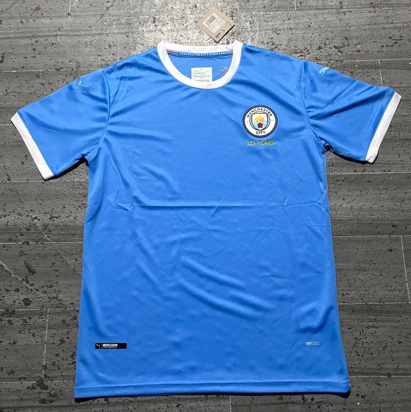 Retro Manchester City 125th anniversary edition