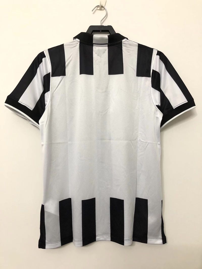 Retro Juventus FC 2014-2015 home game