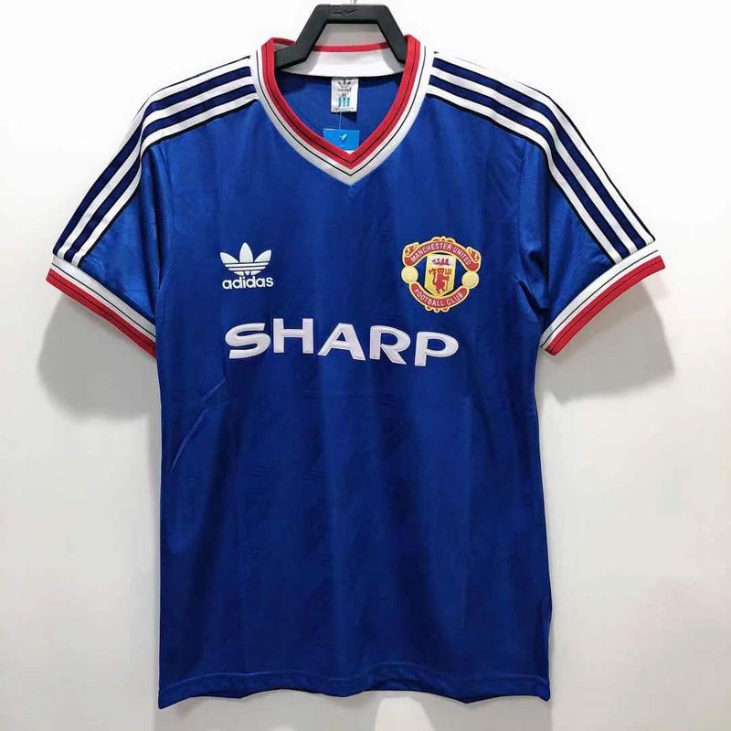 Retro Manchester United 1986-1988 second away game