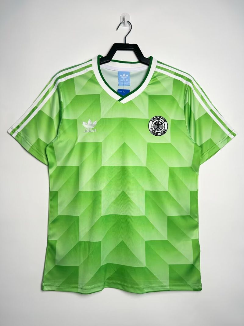 Retro Germany national 1988 away game