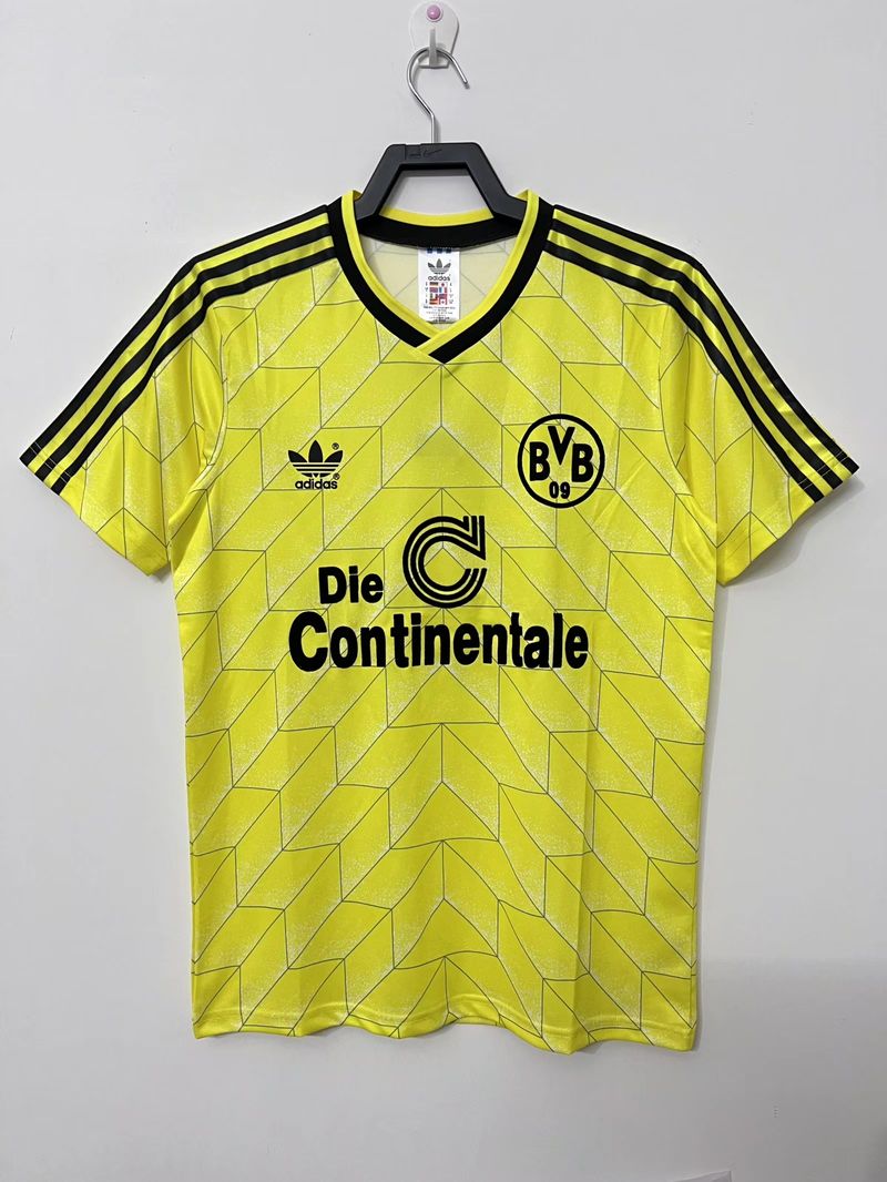 Retro Borussia Dortmund 1988 home game