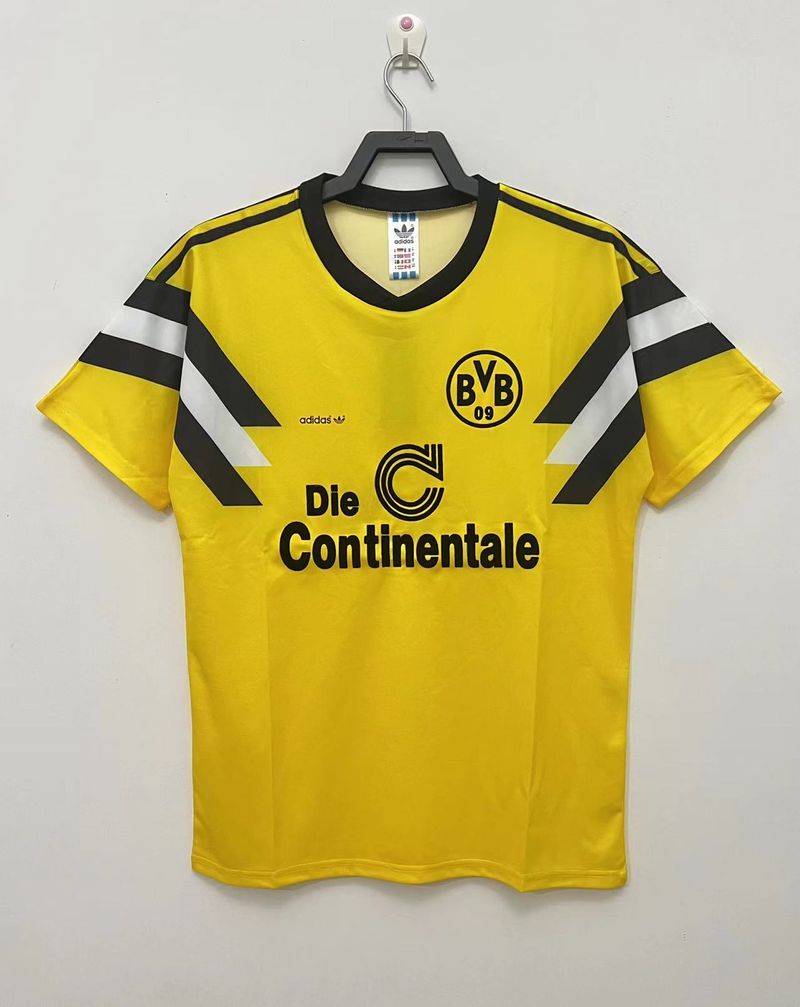 Retro Borussia Dortmund 1989 home game