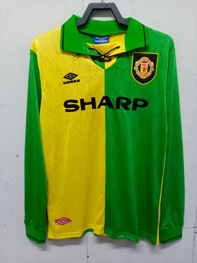 Retro Manchester United 1992-1994 away game long