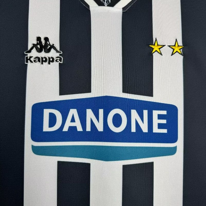 Retro Juventus FC 1994-1995 home game