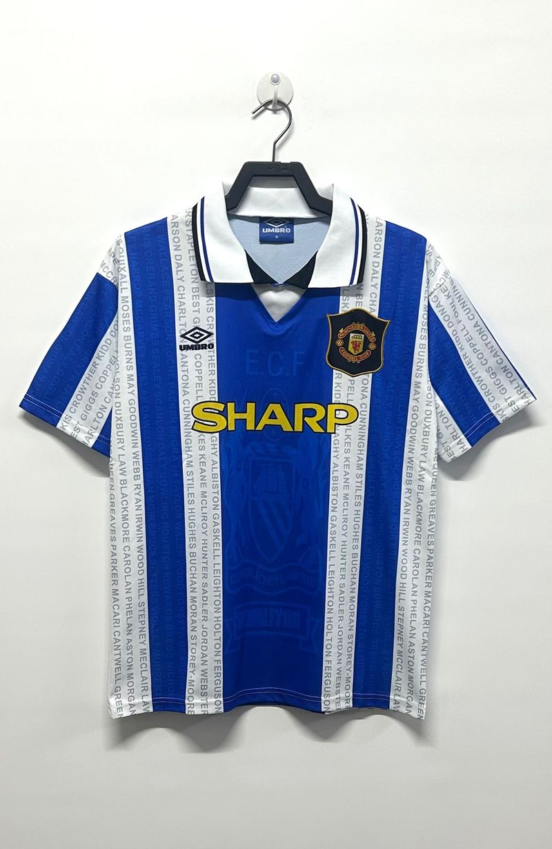 Retro Manchester United 1994-1996 second away game