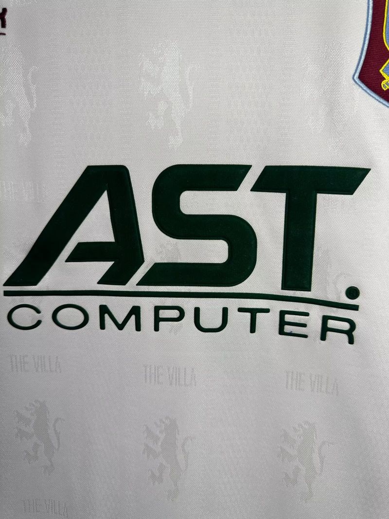 Retro Aston Villa 1995-1996 away game