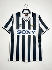 Retro Juventus FC 1995-1996 home game