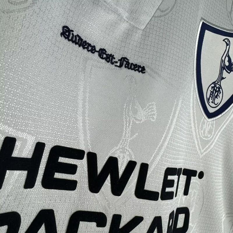 Retro Tottenham Hotspur FC 1995-1997 home game