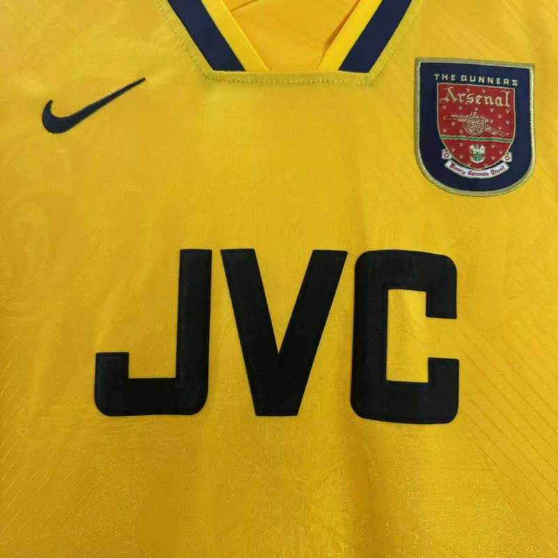 Retro Arsenal FC 1996-1997 away game