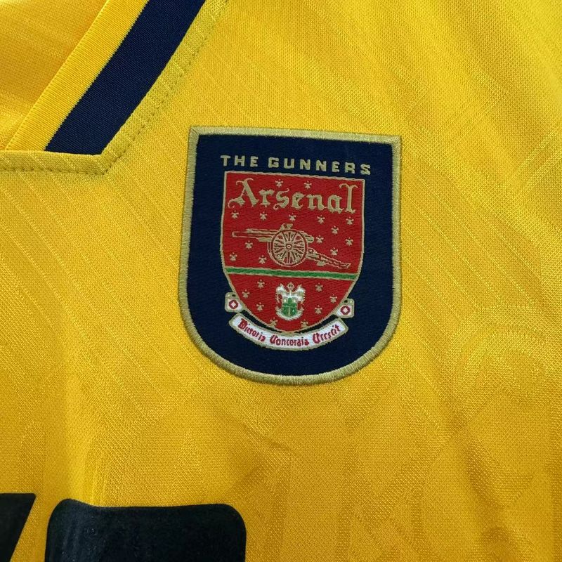 Retro Arsenal FC 1996-1997 away game