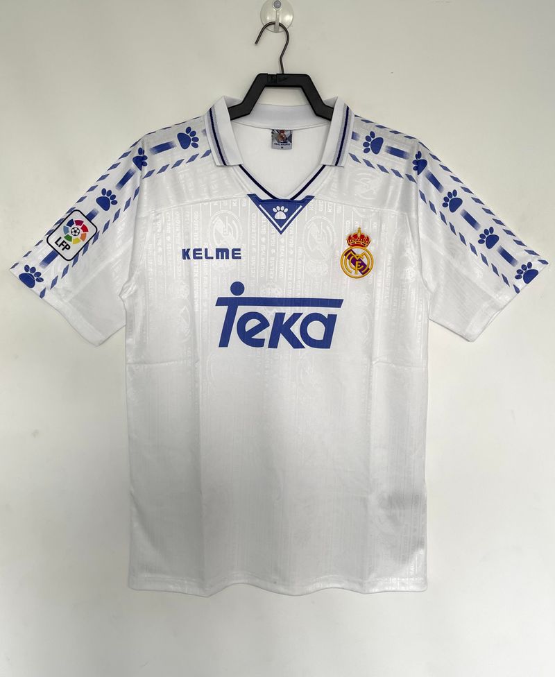 Retro Real Madrid CF 1996-1997 home game